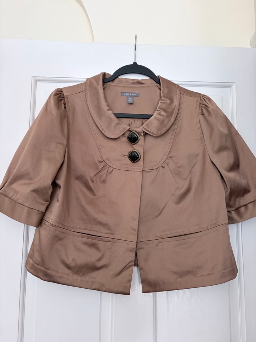Apt. 9 Taupe Short Sleeve Satin Jacket
